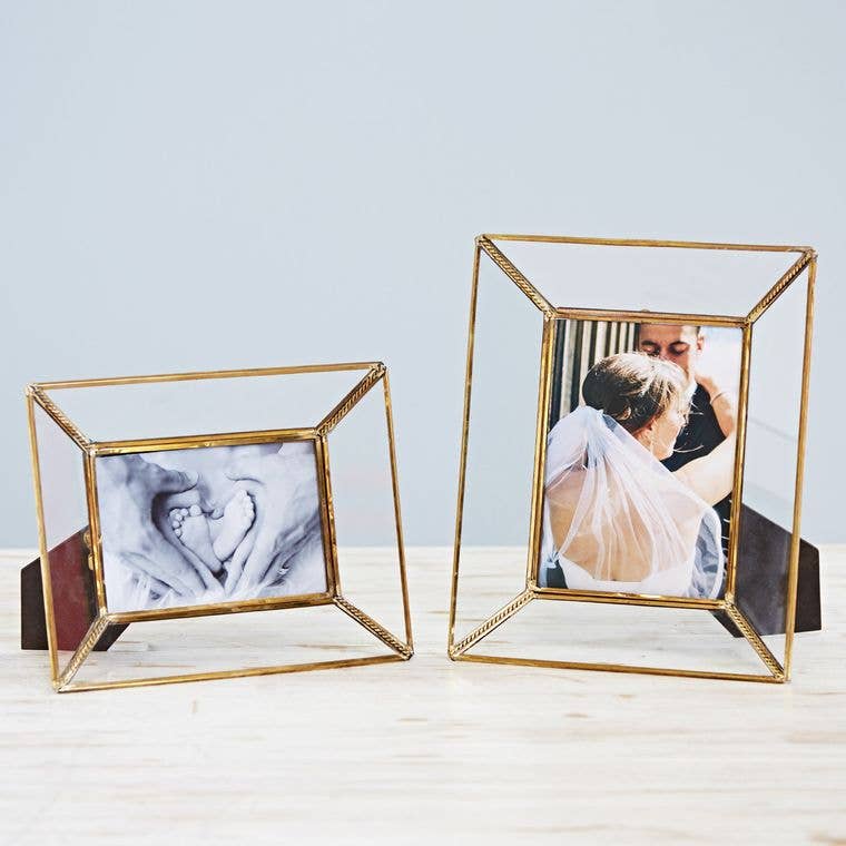 6x 4 Recycled Glass Frame with Stand