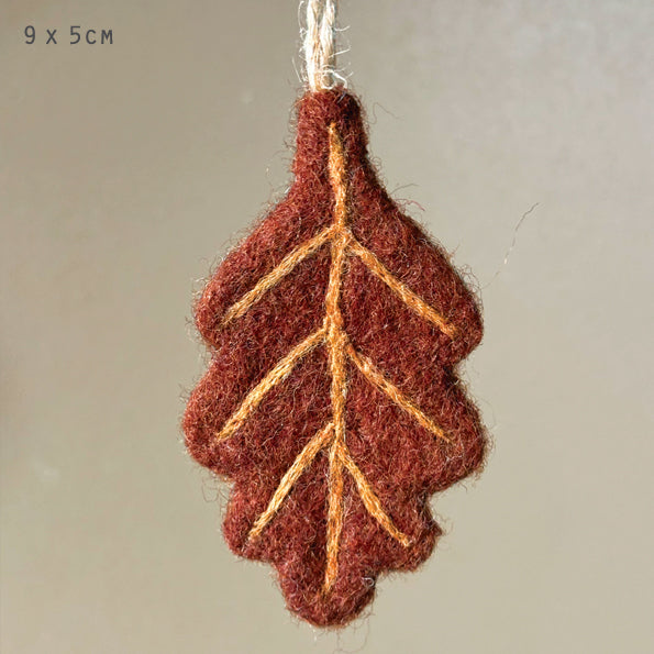 Oak Felted Autumn Hanging Leaf