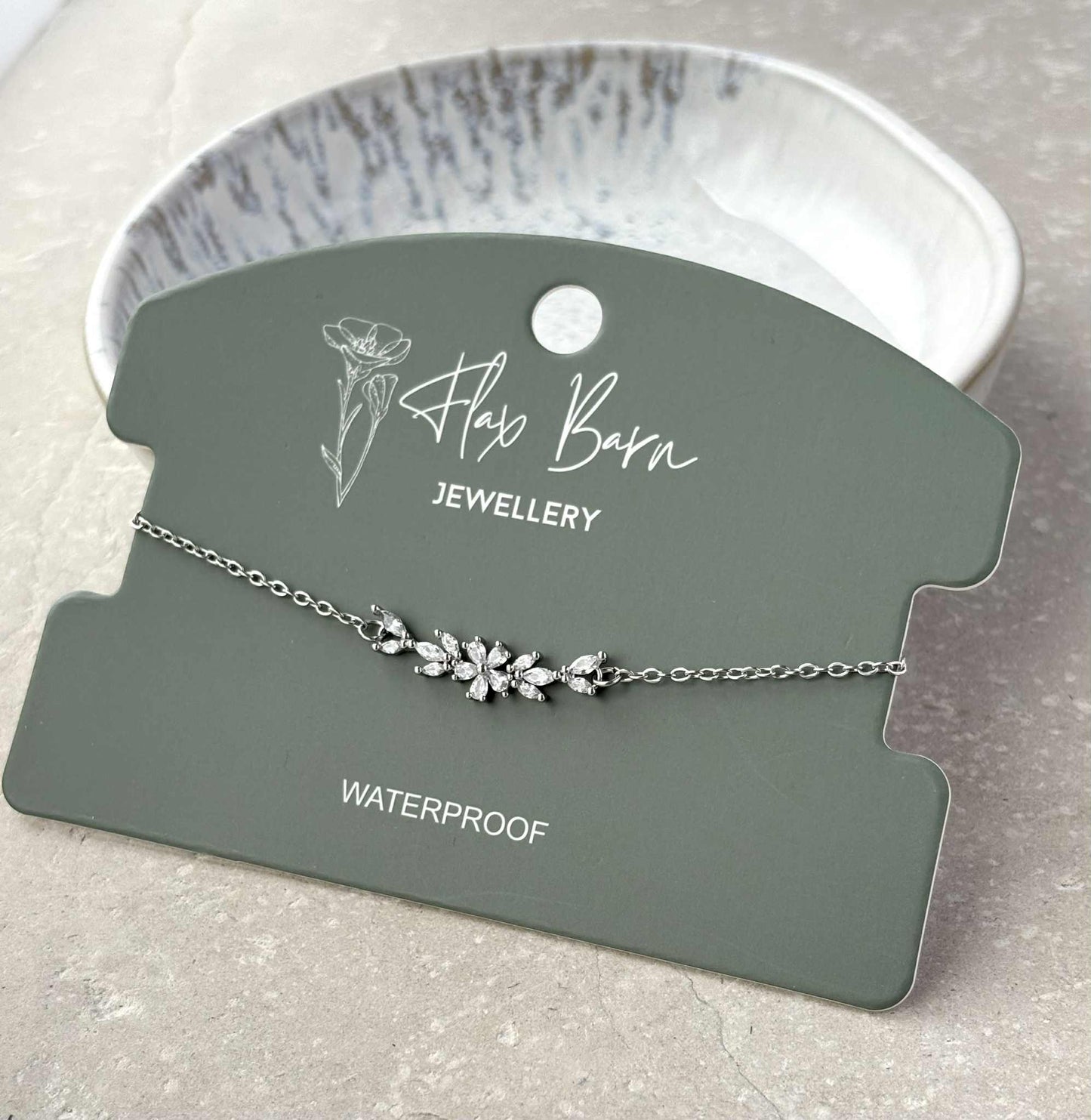 Tarnish Resistant Flower Zirconia Bracelet