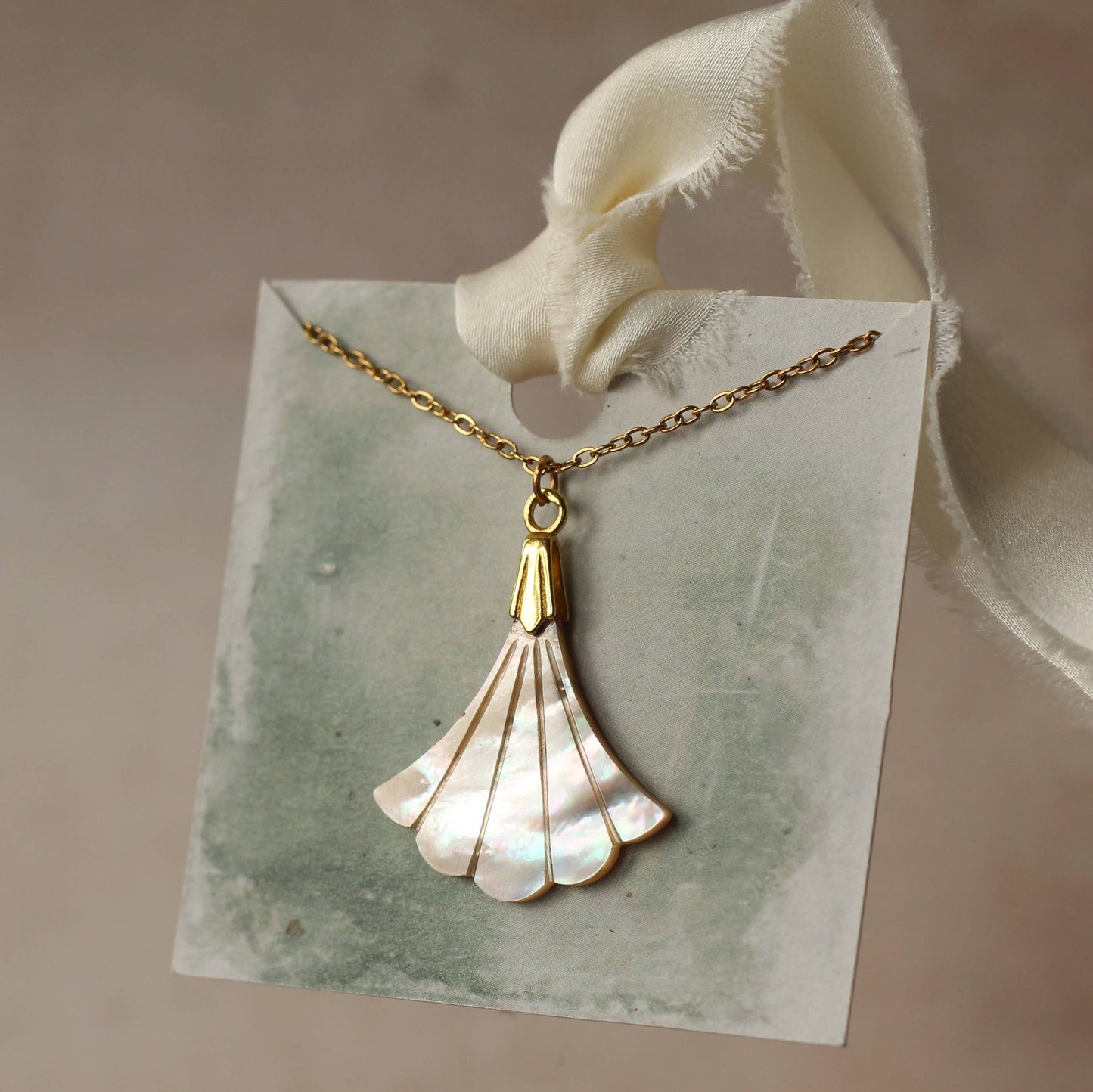 Mother Of Pearl Art Deco Fan Necklace