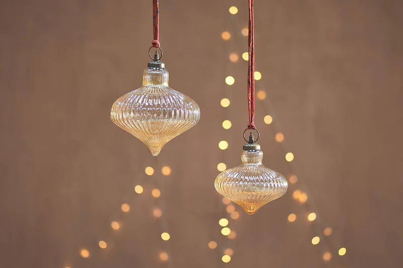 Large Eliza Gold Giant Bauble