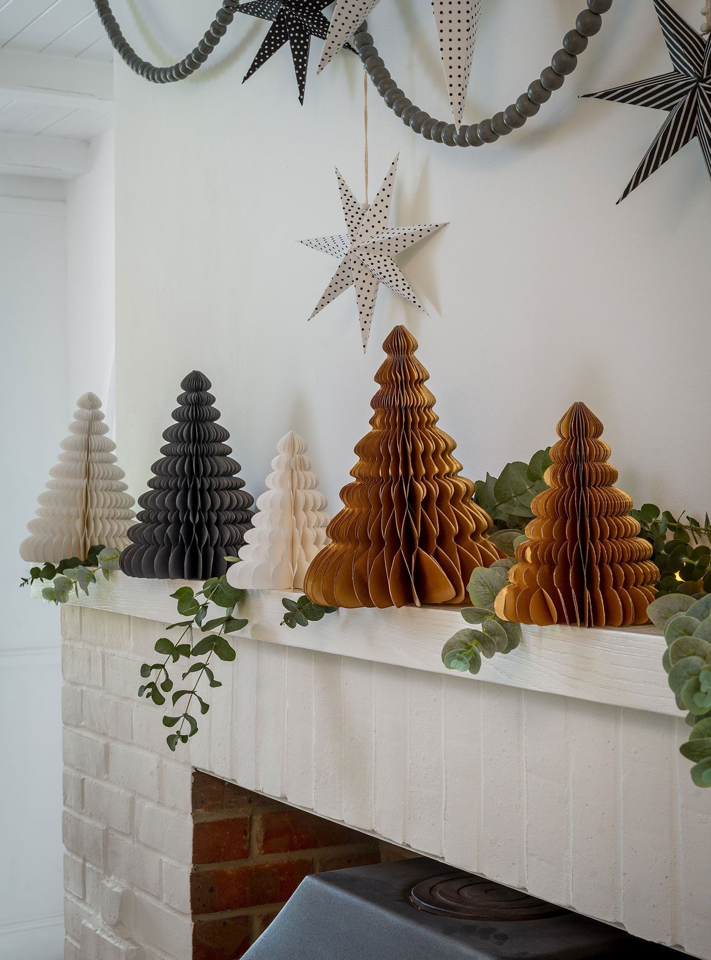 Gold Honeycombe Paper Tree