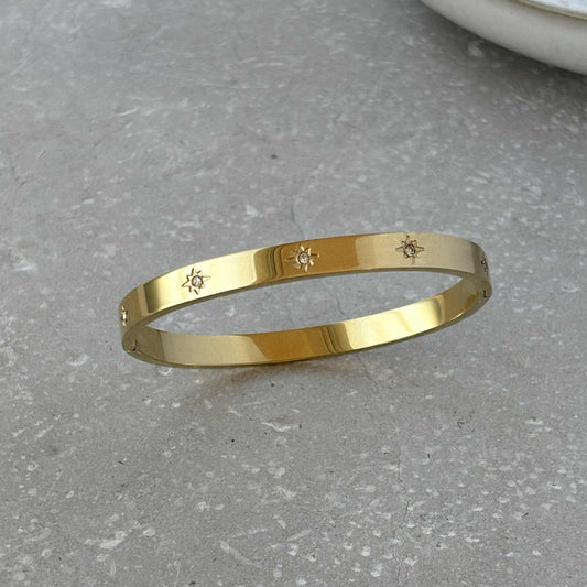 Tarnish Resistant Star Zirconia Hinged Bangle
