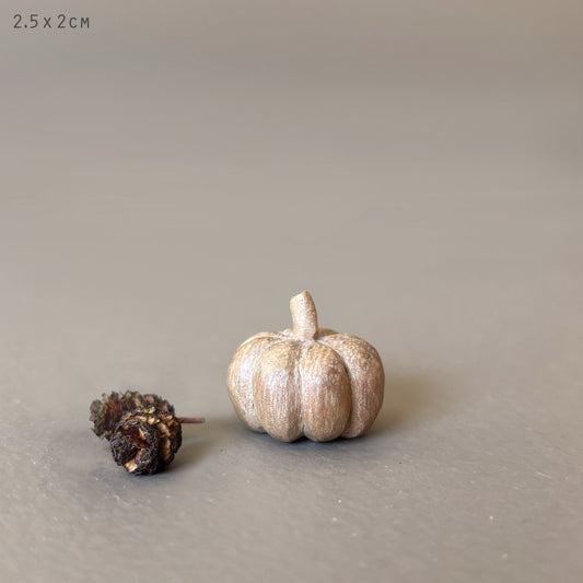 Wooden Small Pumpkin