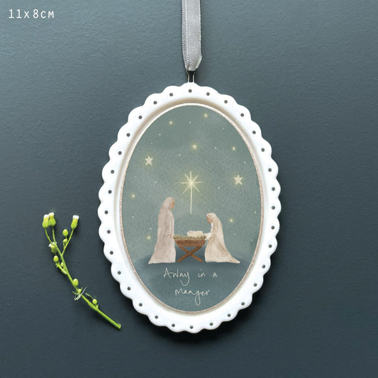 Away In a Manger Scallop Oval Frame