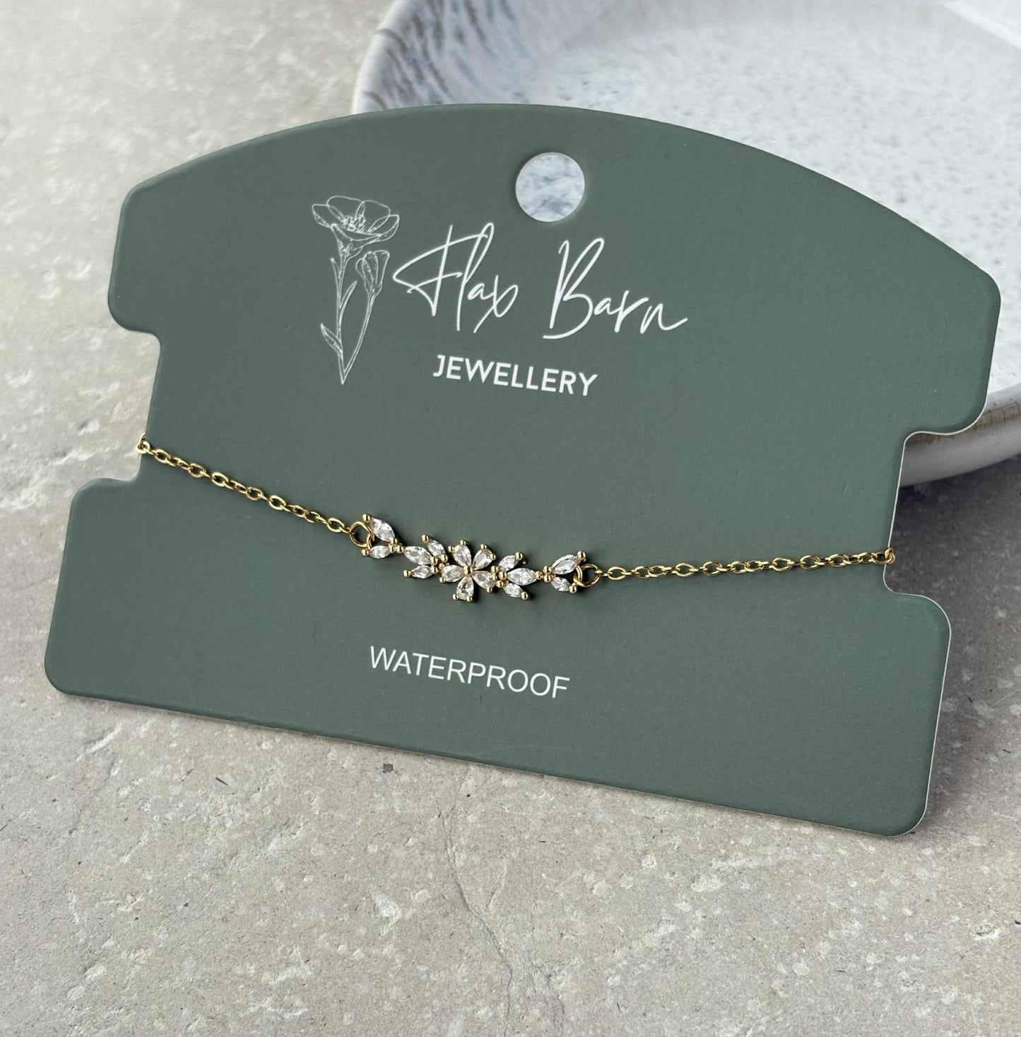 Tarnish Resistant Flower Zirconia Bracelet