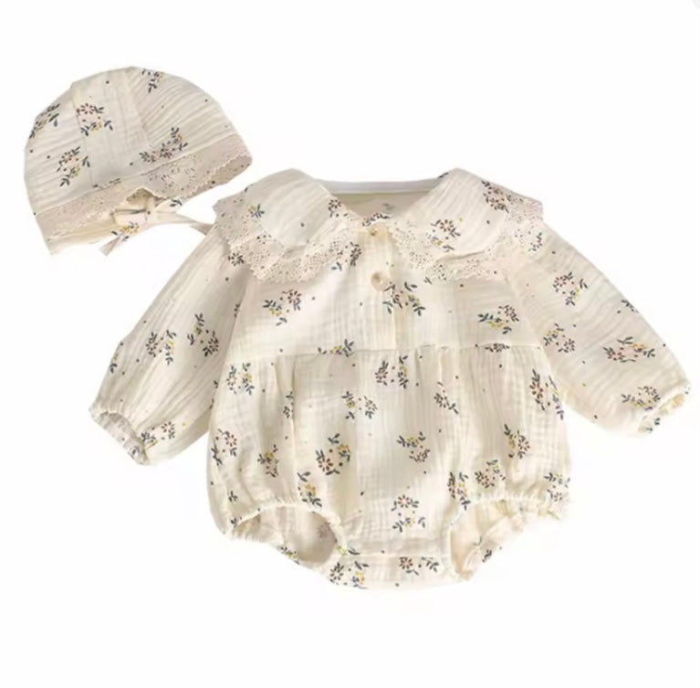 Daphne romper & bonnet