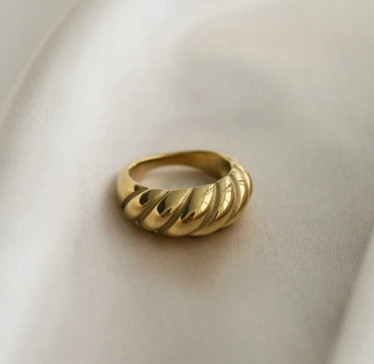 18K Gold Plated Croissant Ring