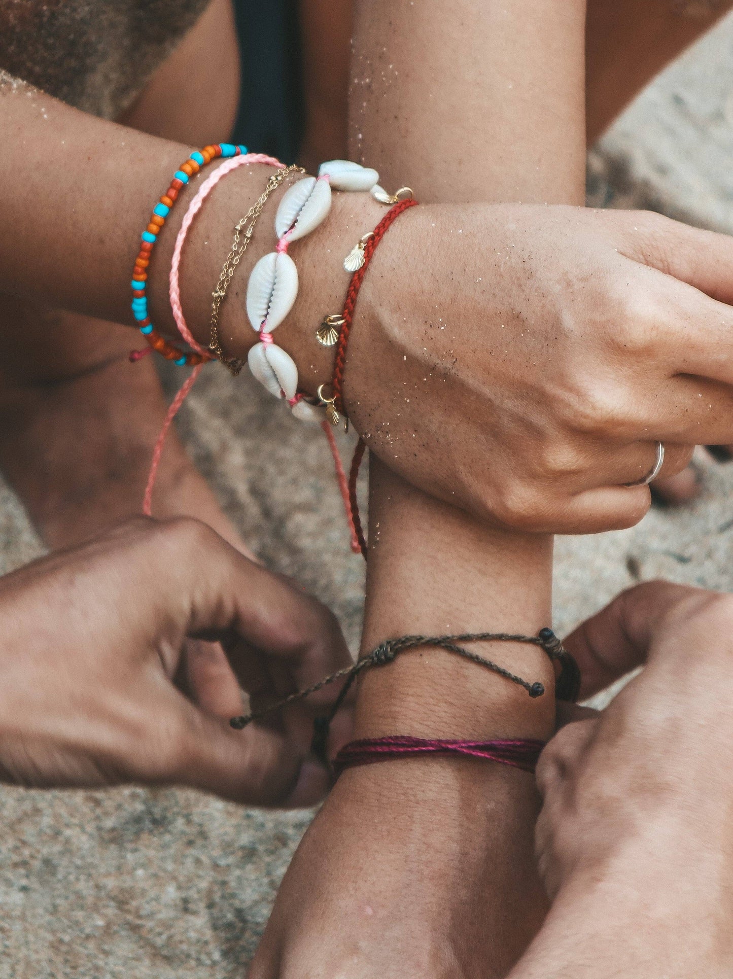 Lovina Shell Bracelet