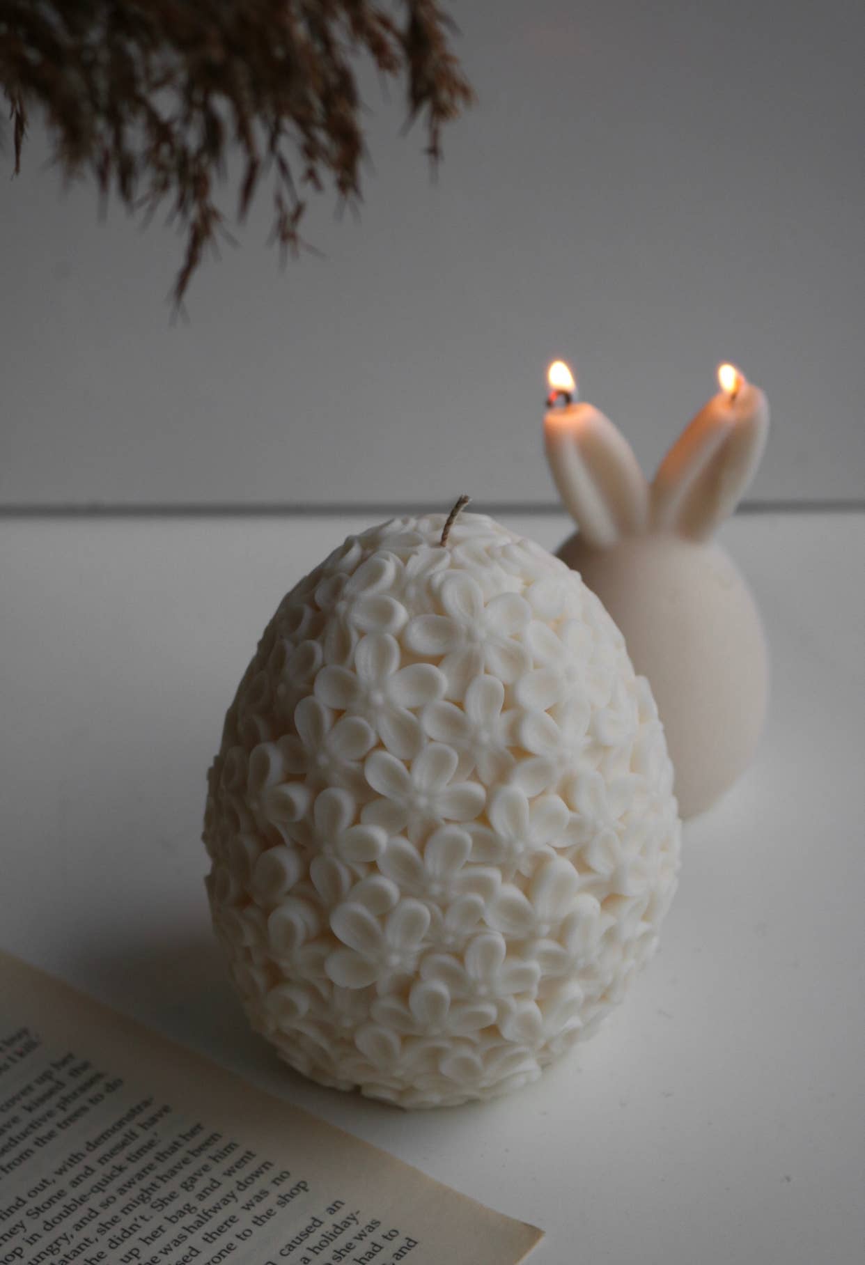 Floral Easter Egg Candle