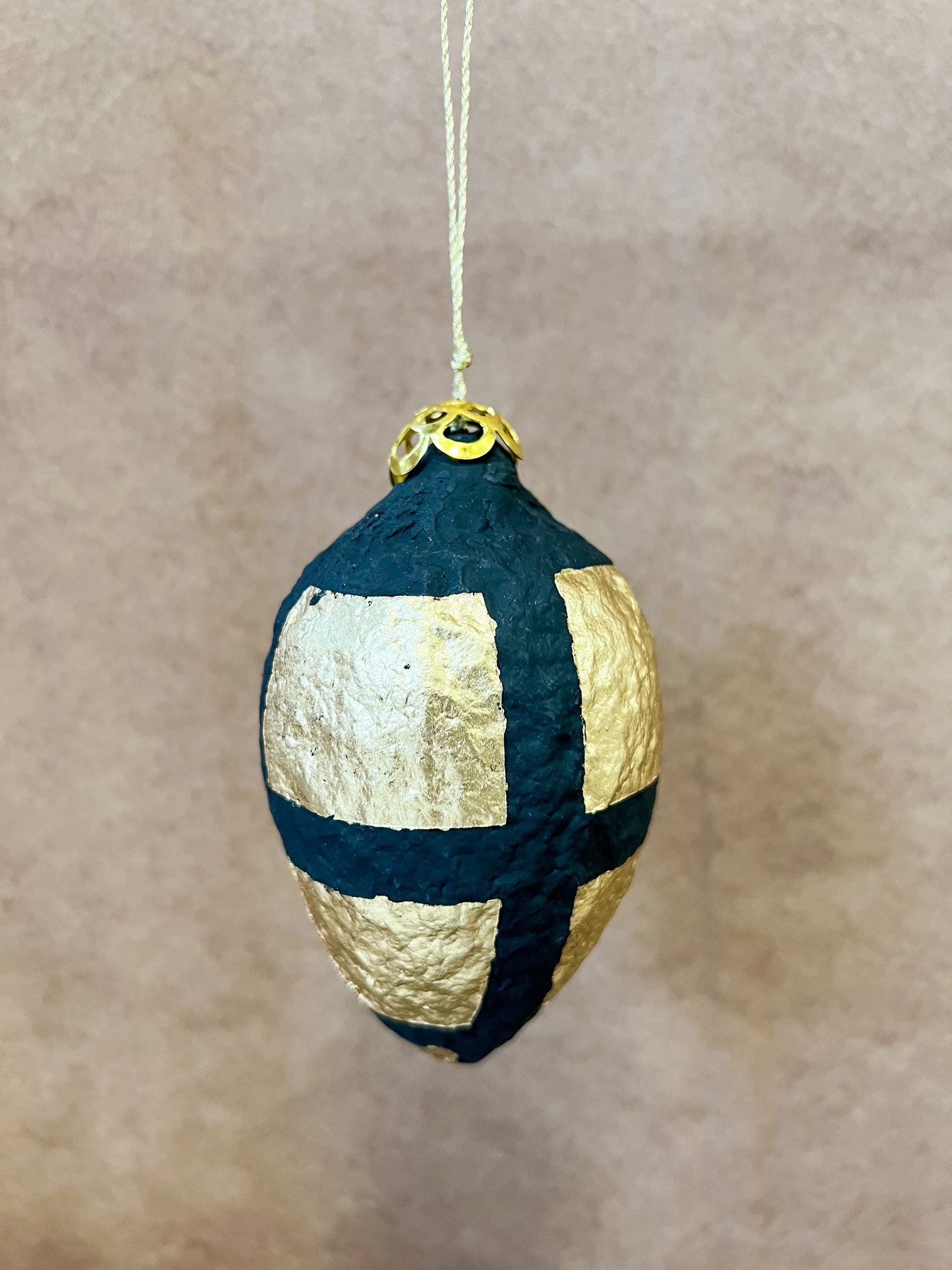 Black and Gold Paper Baubles